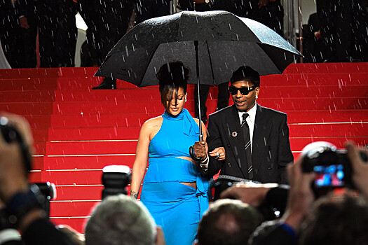 Певица Рианна и рэпер A$AP Rocky вышли на публику в Нью-Йорке