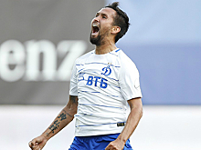 Зотов перешел из "Динамо" в "Енисей" на правах аренды. Самое интересное было в Твиттере