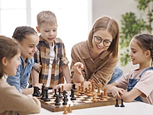 Почему настольные игры возвращаются в моду: психология, общение и отказ от гаджетов