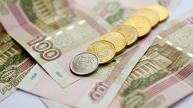 Россияне заплатили банкам 1,8 трлн рублей процентов за кредиты