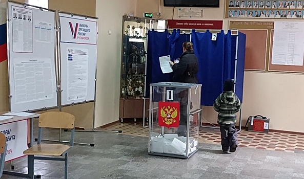 Пришедший на выборы мальчик из Волгограда рассказал, что для него значит Россия