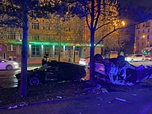 Три человека погибли в страшной аварии в Хабаровске, момент ДТП сняли на видео