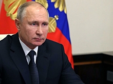Путин поручил досрочно начать выплаты по 10 тысяч рублей