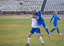 Футбольная "Лада" уступила с крупным счетом в Барнауле