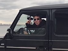 Панин проехал по тротуару Саратова на Gelandewagen