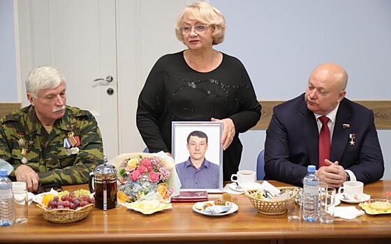 Малков встретился с вдовами и матерями погибших в СВО рязанцев