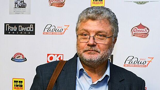 Мединский поздравил писателя Юрия Полякова с 65-летием