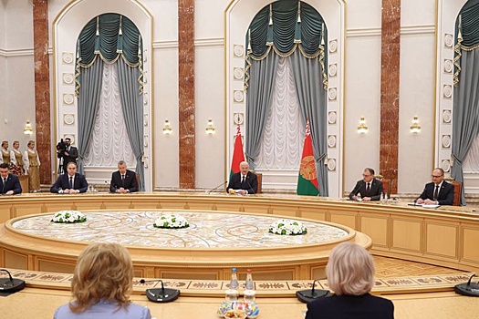 Лукашенко вручил дипломы ученым и сформулировал новые задачи перед НАН