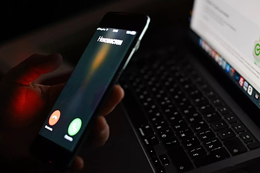 Осторожно, аферисты! Трое жителей Якутии потеряли крупные суммы из-за звонков мошенников