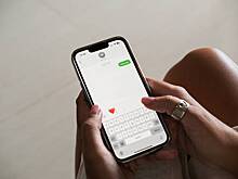 Известная телеведущая получила непристойное сообщение от мужа во время прямого эфира