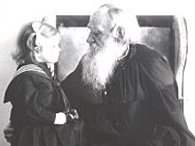 Выжутович: Революция необратимо изменила сознание общества