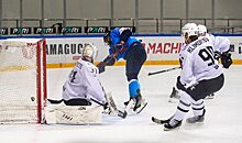 Хоккеисты «Сокола» обыграли «Челмет» в Красноярске