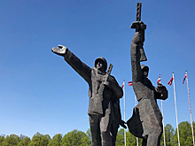 Россия направила ноту Латвии из-за осквернения мемориала