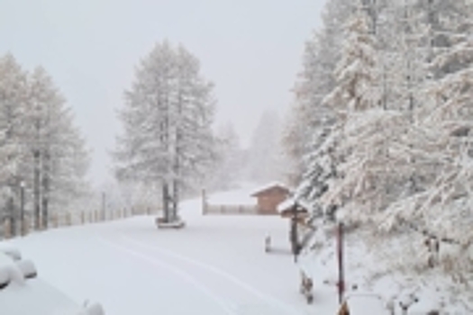 Южные Альпы засыпало снегом: фотообзор