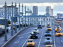 У половины машин таксопарка в России нет ОСАГО