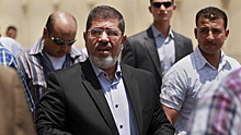 Экс-президент Египта Мурси умер в суде