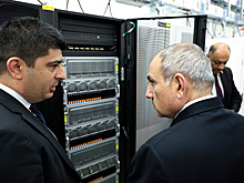 Пашиняну показали возможности суперкомпьютера
