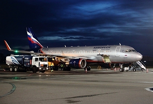 «Аэрофлот» вернул все рейсы из Омска в Москву. ...