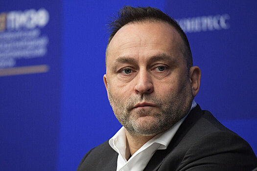 Депутат Свищев: «Владелец «Акрона» не может вкладывать миллиарды, но команда – на высоком уровне. У него нет откатов за перепродажу спортсменов. В нашем спорте не хватает хороших менеджеров»