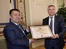 Президент Узбекистана посетит с визитом Киргизию