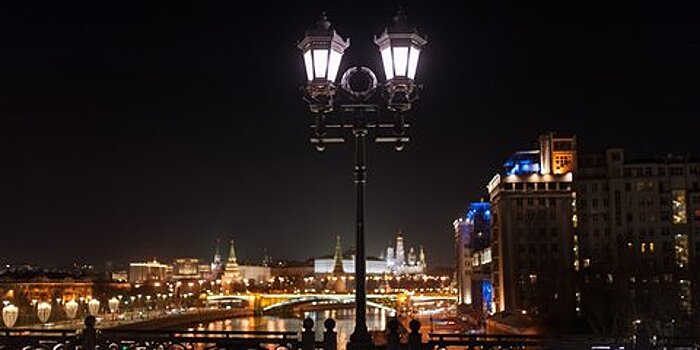 Путешествие по свету: самые красивые и необычные фонари Москвы