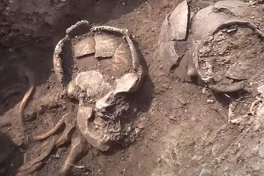 В Румынии обнаружили древних людей с горшками на голове