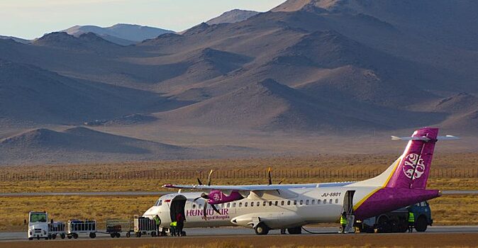 Тува и Монголия обсудили предстоящее авиасообщение