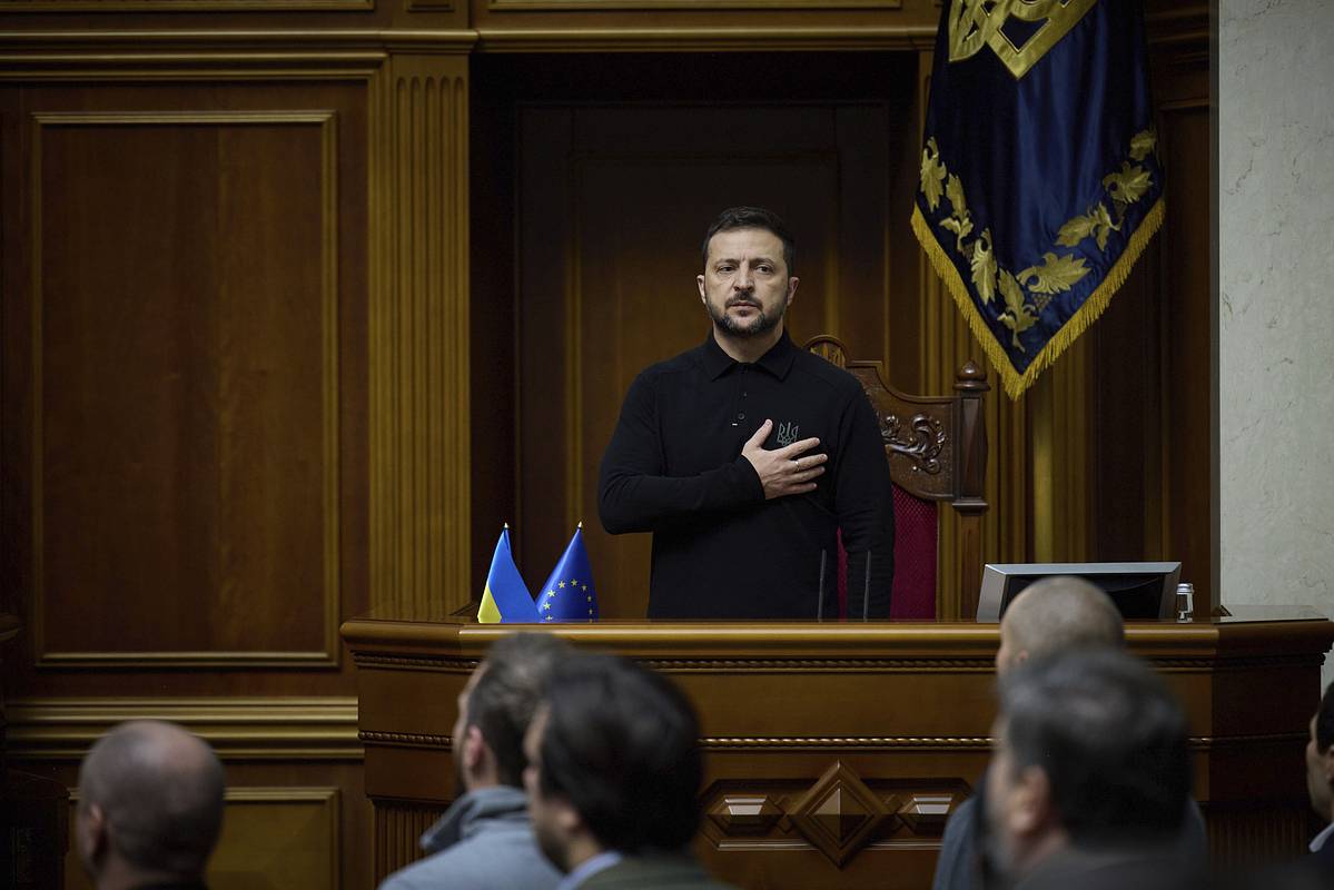 На Украине рассказали об обсуждении импичмента Зеленскому