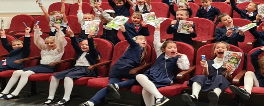 Власти Иркутской области организовали акцию для первоклассников «Неделя безопасности дорожного движения»