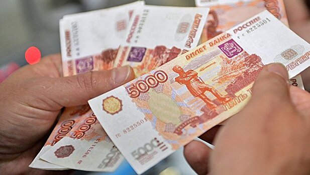 Минфин назвал причину волатильности рубля