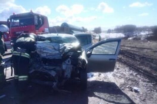 В Тамбовской области трое погибших в аварии с участием легковых автомобилей