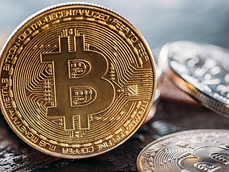 Цена биткоина опустилась ниже 90 тысяч долларов