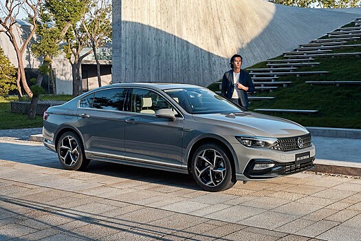 Volkswagen Passat получит новый интерьер