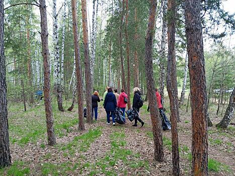 Курчатовцы сделали любимый «Экопарк» еще чище