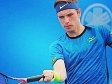 Волгоградский теннисист продолжает борьбу на турнире во Франции
