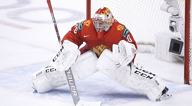 Кочетков выиграл первый матч в НХЛ, отразив 17 бросков в игре с «Нью-Джерси». «Каролина» отыгралась с 0:2 и победила