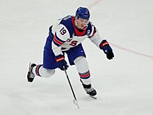 Форвард «Флориды» Мэттью Ткачук выразил поддержку армии США