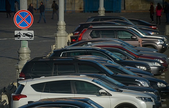 Парковки только для резидентов появятся в Москве с 15 марта
