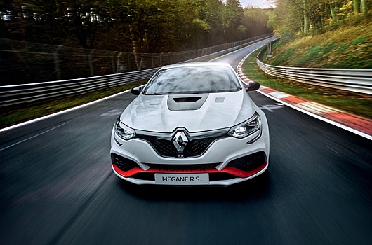 Новый Renault Megane установил рекорд Нюрбургринга