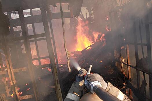 Огнеборцы ликвидировали возгорание жилого дома в Приморье