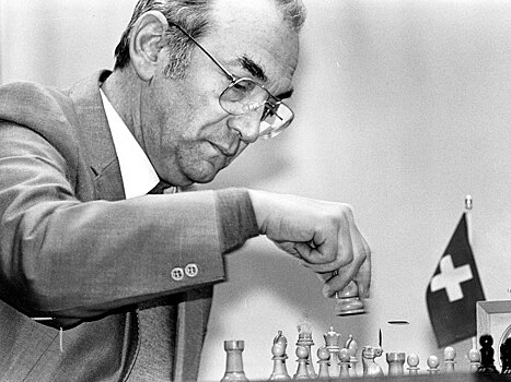 Шахматиста Корчного перед побегом из СССР травили навозом