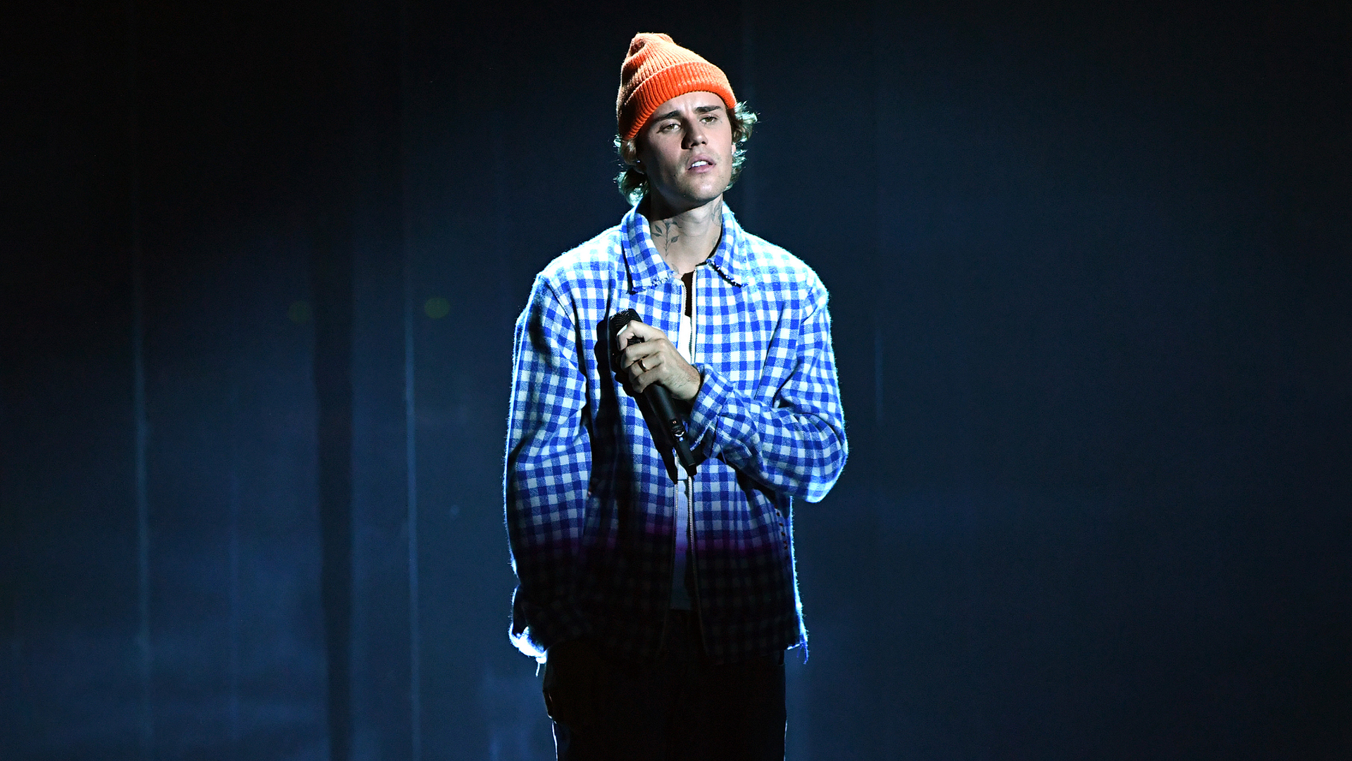 Фото Джастина Бибера на сцене