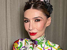 Собчак: трансгендерную модель Наталью Максимову задержали в Домодедово