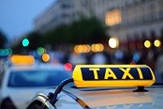 В Ростовской области таксиста без маски оштрафовал пассажир, оказавшийся полицейским