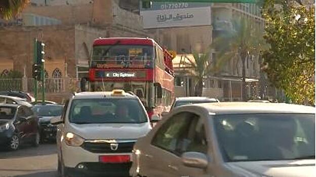 Древнюю красоту Ливана можно теперь оценить со второго этажа автобуса