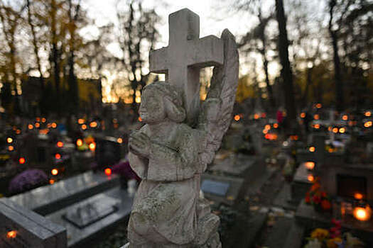 В Белоруссии уничтожили памятник польским партизанам на кладбище