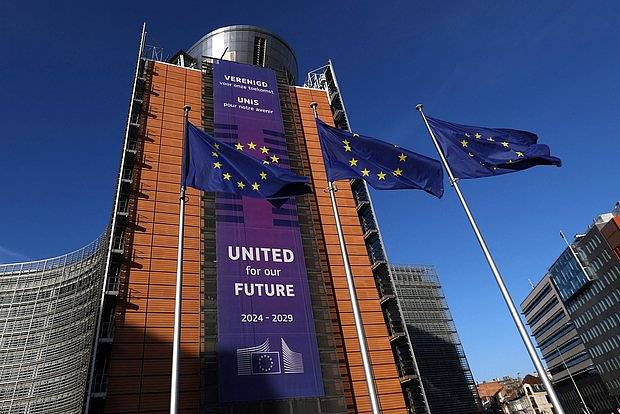 Европейский депутат заявил о деградации правящего класса на Западе