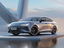 Changan готовится представить модернизированный лифтбек Uni-V