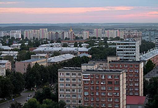 Бюджеты российских регионов за год потеряли триллион рублей