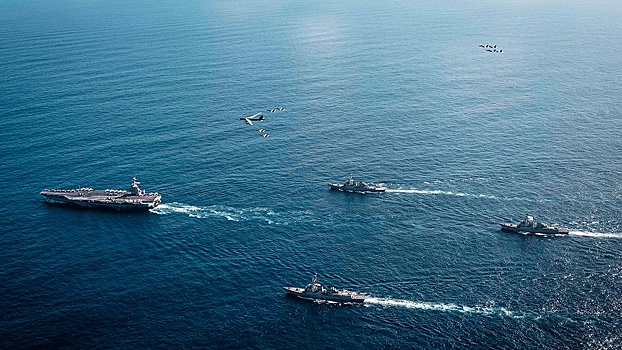 NYT: Трамп направил авианосец к Венесуэле для давления на Мадуро